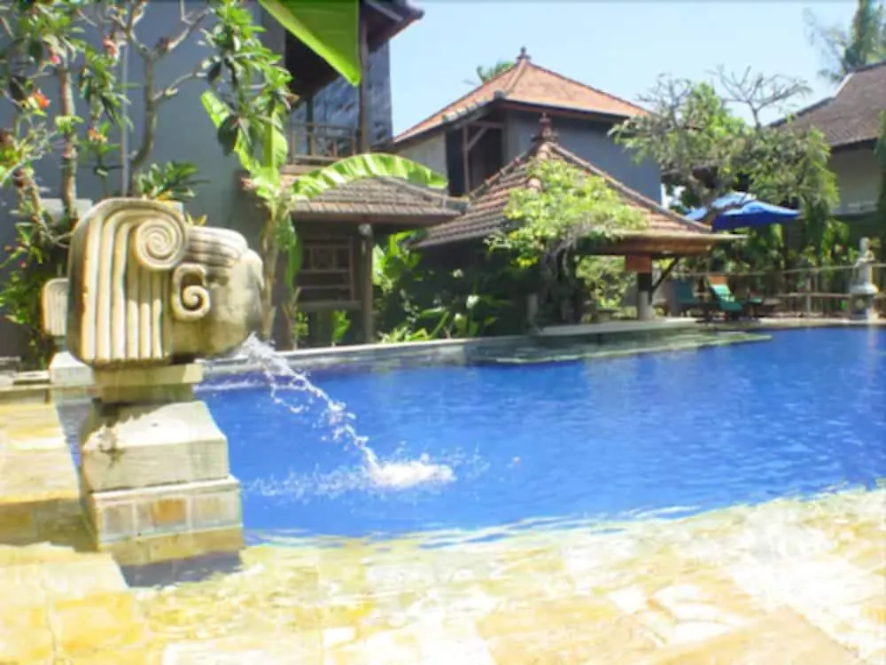 Putu Bali Villa And Spa Seminyak Hotel